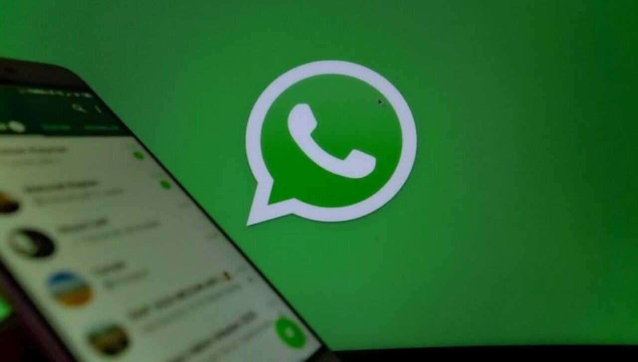 WhatsApp se pinta de colores y así puedes instalar la nueva actualización